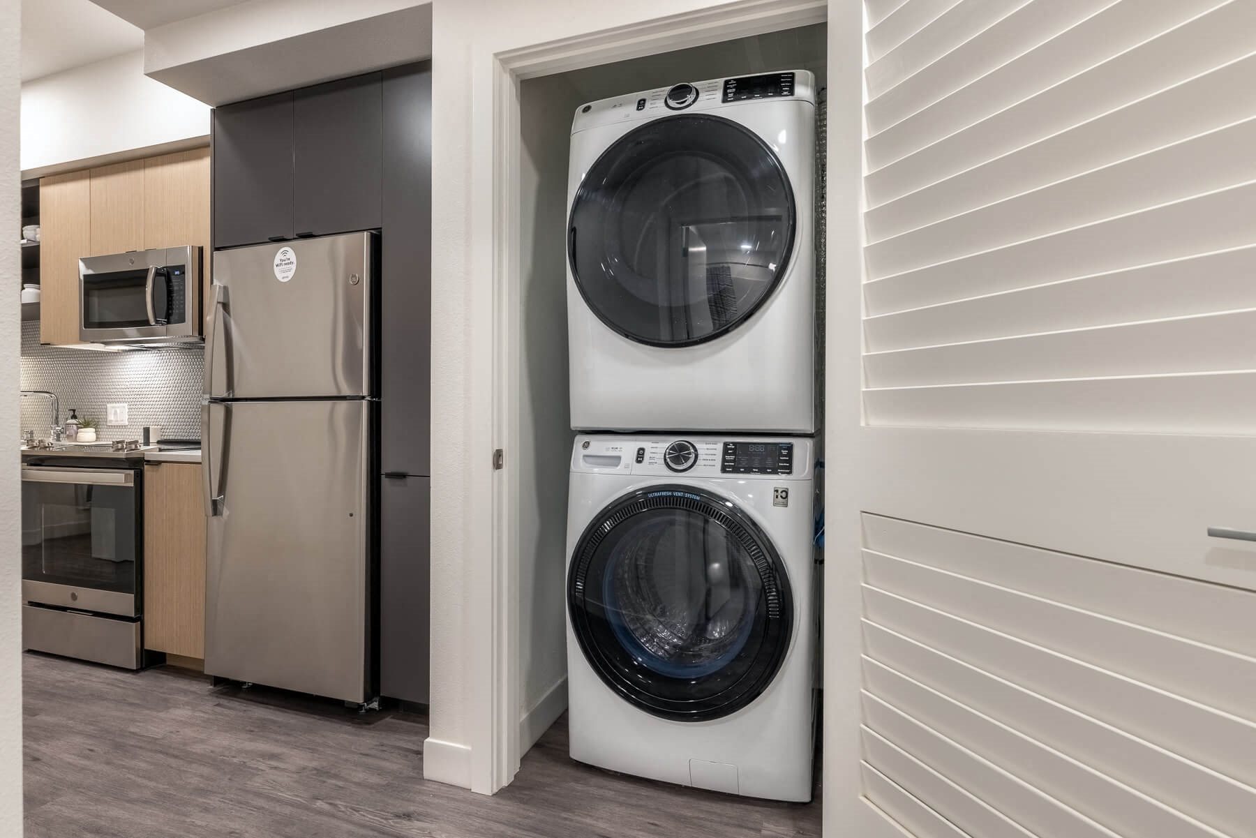 1 Bedroom Model Laundry - Coen & Columbia